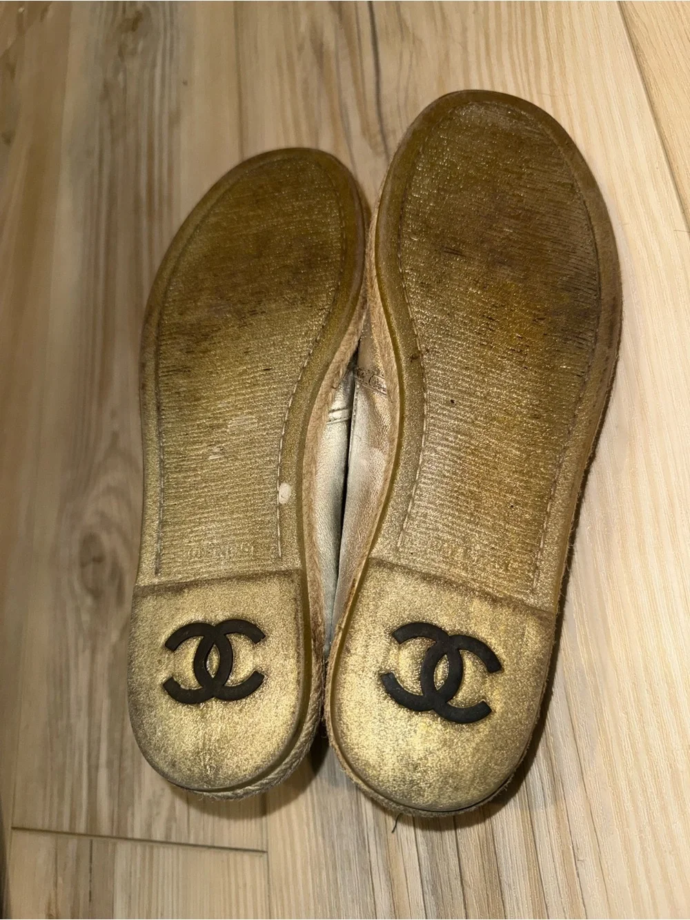CHANEL slip espadrilles